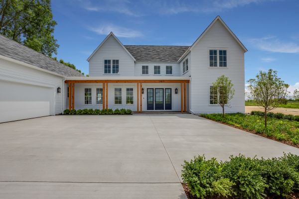 Cost of Concrete Driveway Service in Yuba City