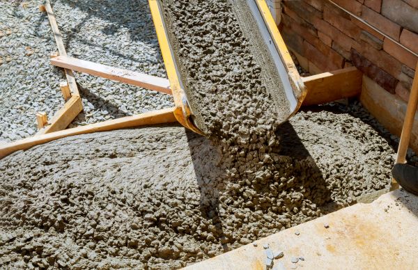 Cement Walkway Pouring in Yuba City